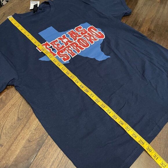 Texas Strong T-Shirt Unisex - Picture 4 of 5